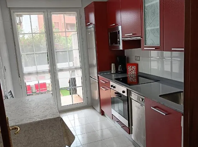 Paraiso Soleado: Piso Con Terraza, Piscina Y Garaje A 5 Min De Playa