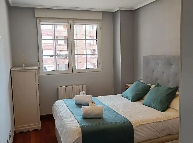 Paraiso Soleado: Piso Con Terraza, Piscina Y Garaje A 5 Min De Playa Διαμέρισμα Castro Urdiales