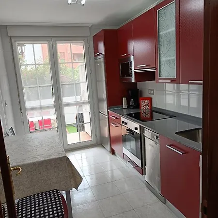 Paraiso Soleado: Piso Con Terraza, Piscina Y Garaje A 5 Min De Playa