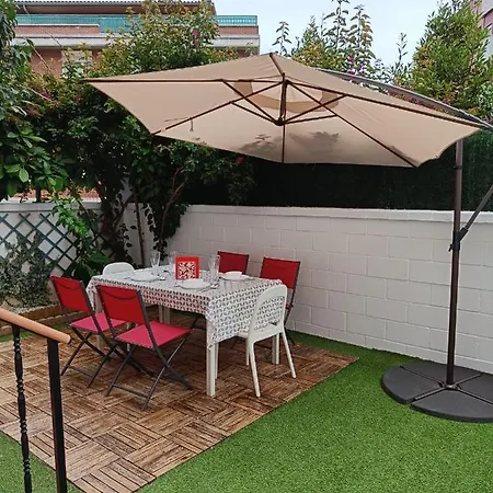 Paraiso Soleado: Piso Con Terraza, Piscina Y Garaje A 5 Min De Playa